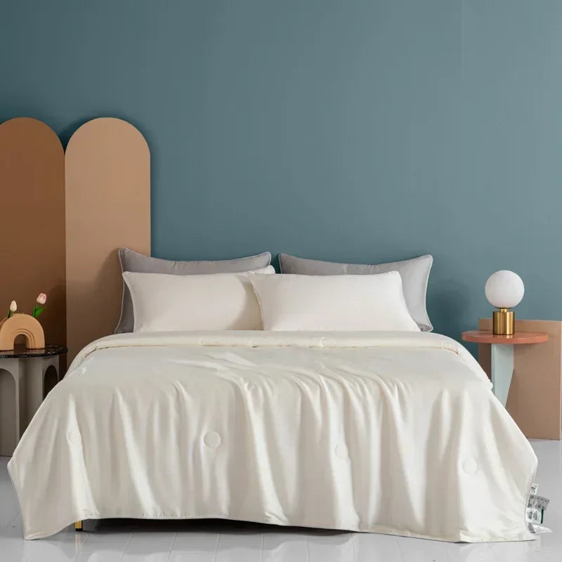 Cooling Blanket for Bed - Lightweight Ice Silk Comforter, Double-Sided, Hypoallergenic, Summer Blanket