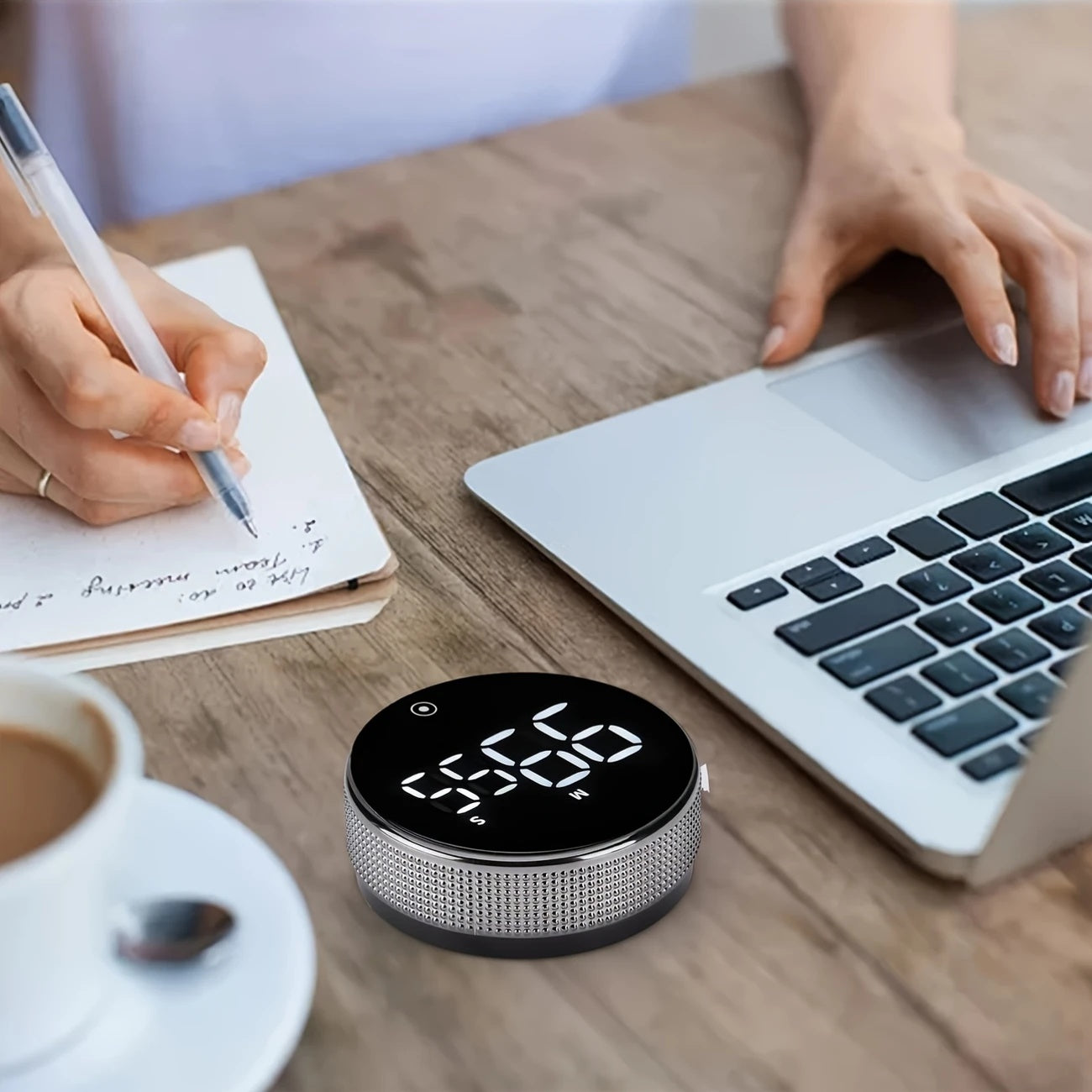 Magnetic Kitchen Timer With Digital Display | Kitchen Collection | Aroselle