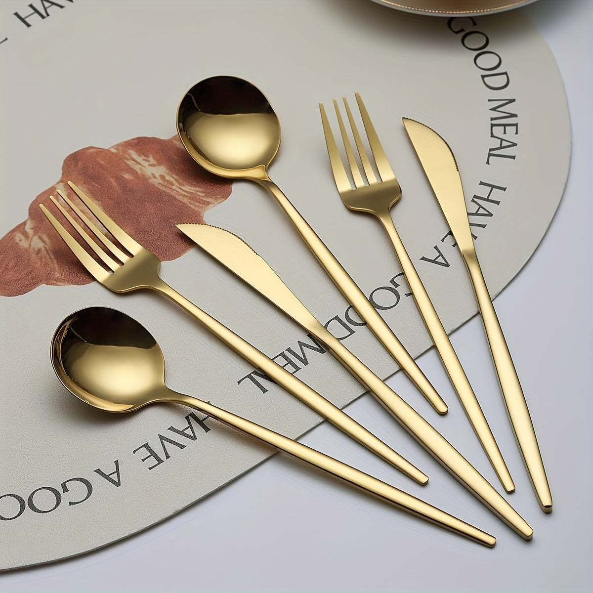 Sophisticated & Luxe Cutlery Set for 4 | Kitchen Collection | Aroselle