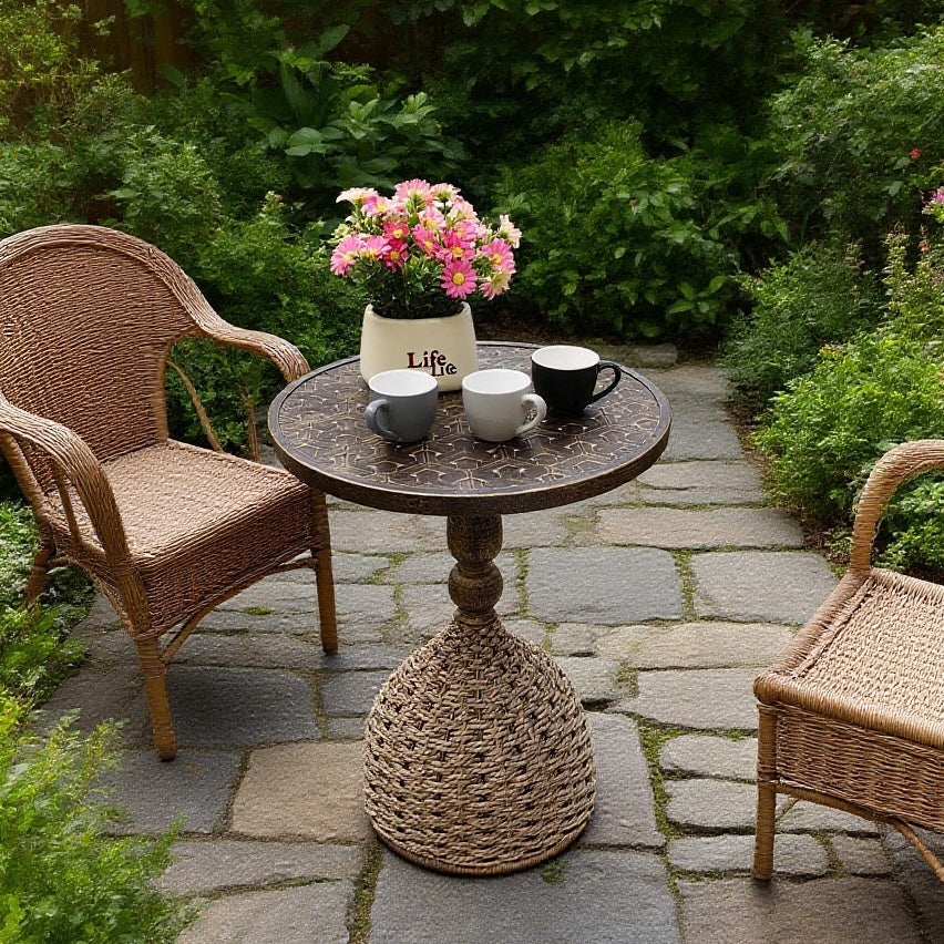 Metal Round Side Table | Furniture Collection | Aroselle