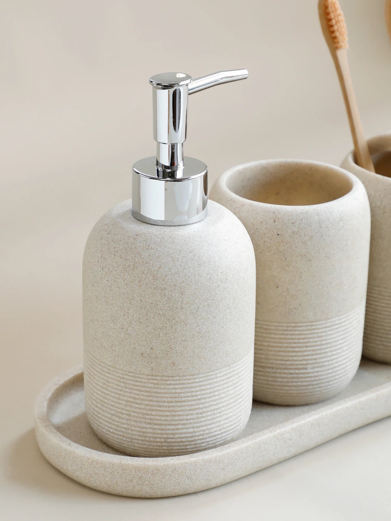 Ceramic Bathroom Accessories Set