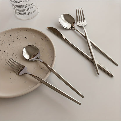 Sophisticated & Luxe Cutlery Set for 4 | Kitchen Collection | Aroselle